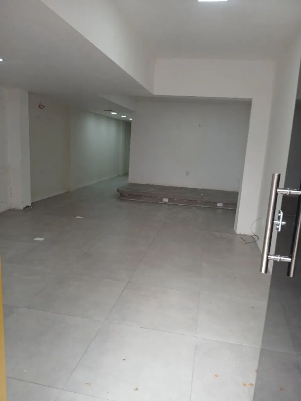 Prédio comercial na Avenida São José - Foto 4