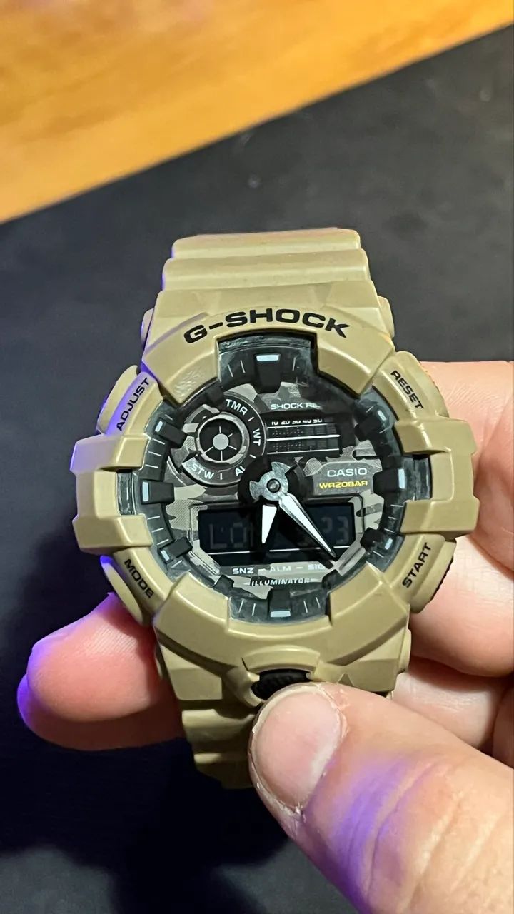 Relógio Casio G-Shock GA-700CA-5A Utility Camo Bege 