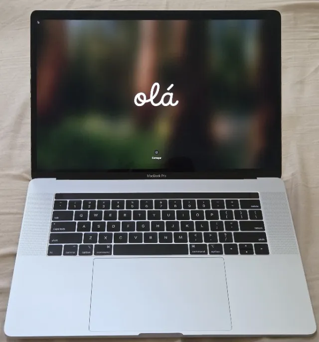 macbook pro i7 2019