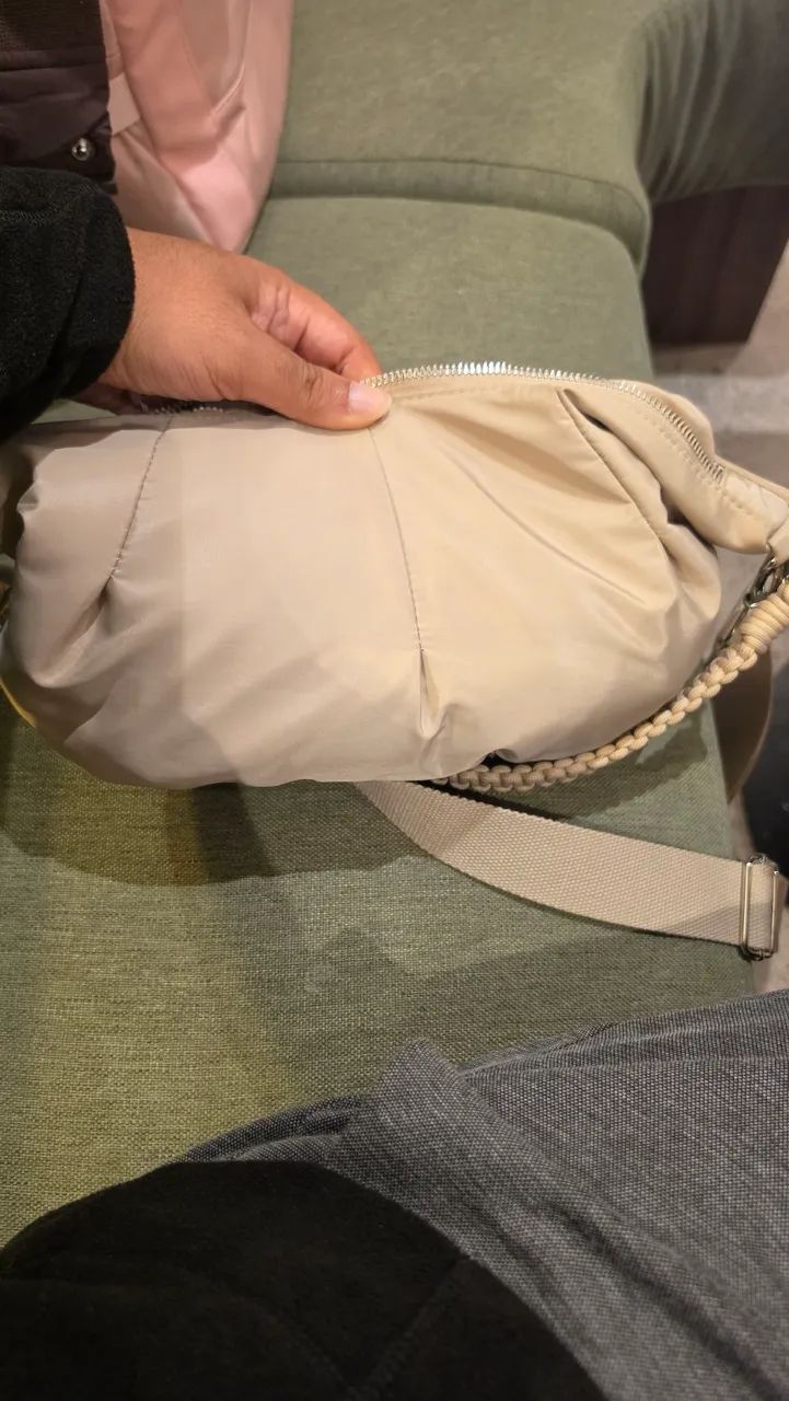 Bolsa guess 