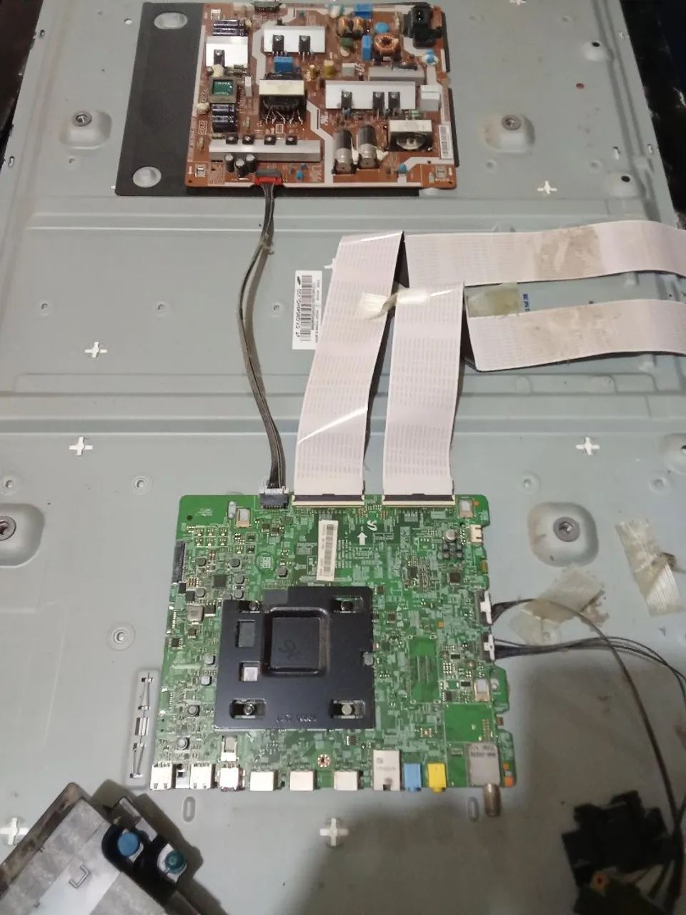 Placa completa com alto falante e leds pra tv Samsung  50 polegadas - Foto 4