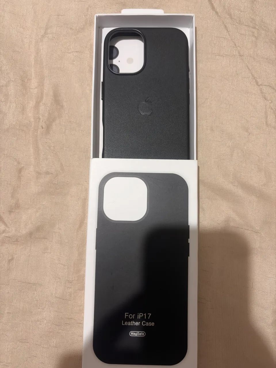 Case Magsafe de Couro Para Internet 17 Nunca usada  - Foto 2