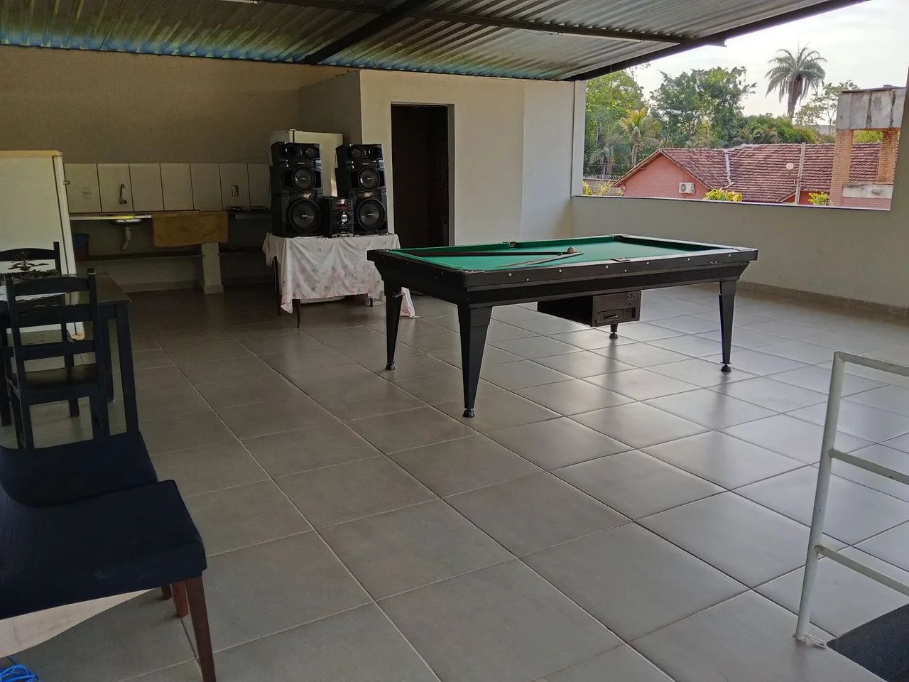 Sítio de 3.200m² em Juatuba - PORTEIRA FECHADA. Casa grande de 300m², a 2km do Centro.  - Foto 9
