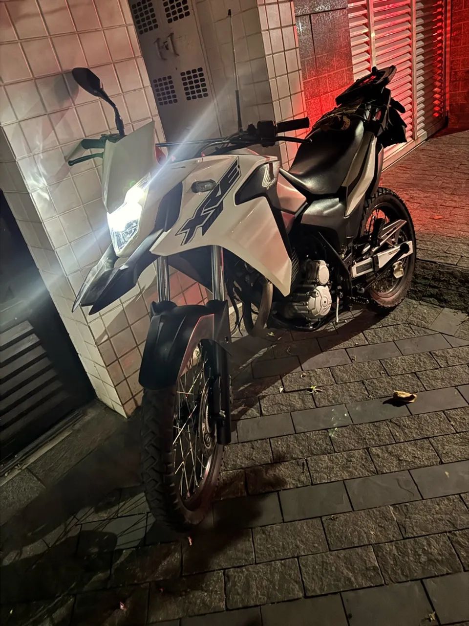 XRE 300 - Foto 2