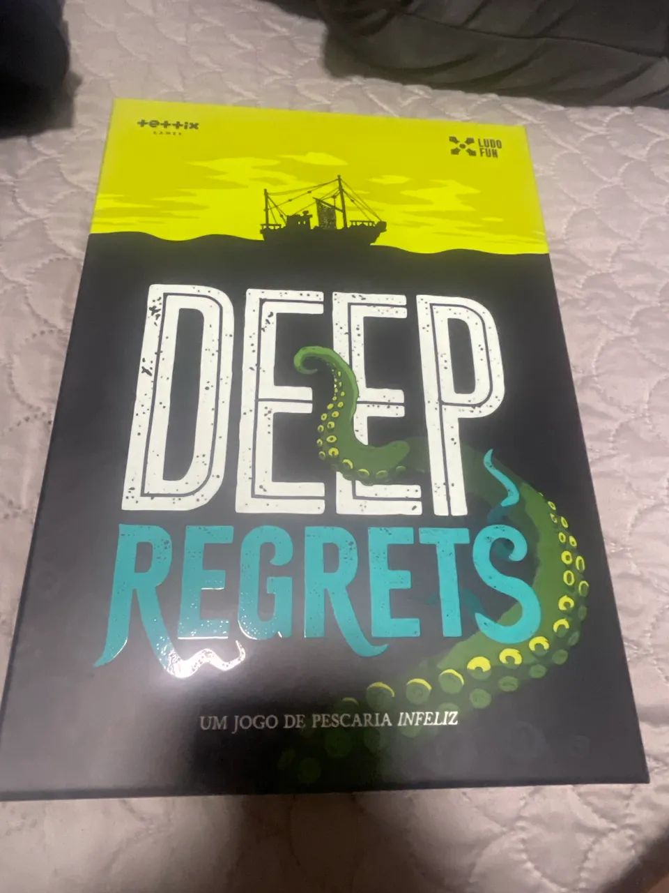 Vendo jogo Deep Regrets