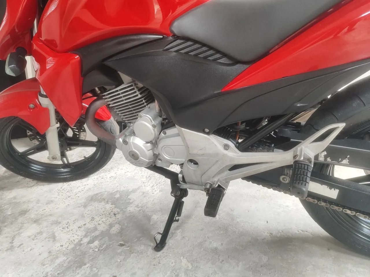 Honda CB 300R 2014  - Foto 5