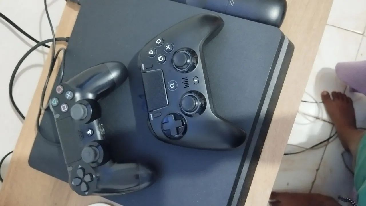 Vende-se ps4 - Foto 2