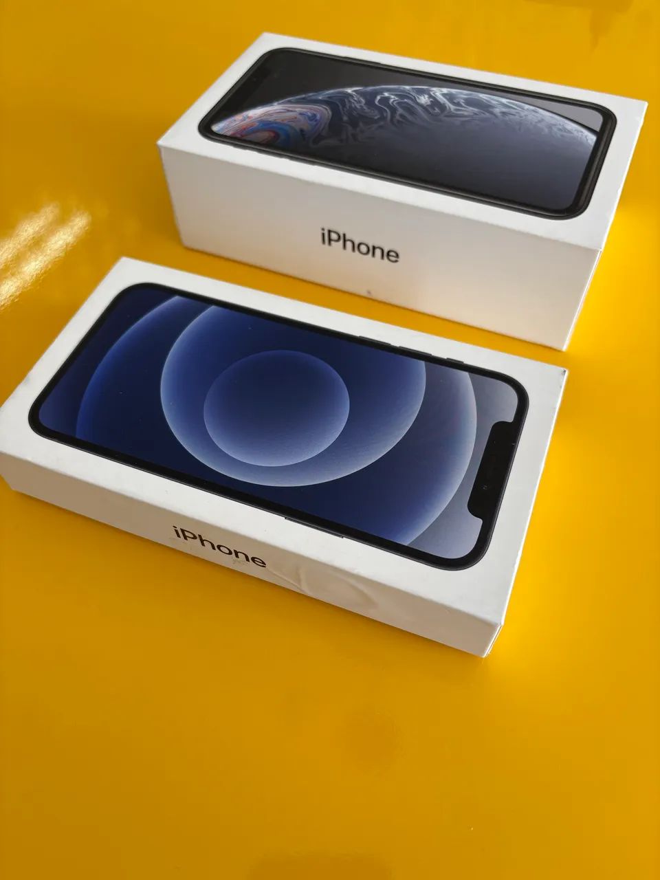 02 iPhones XR 128