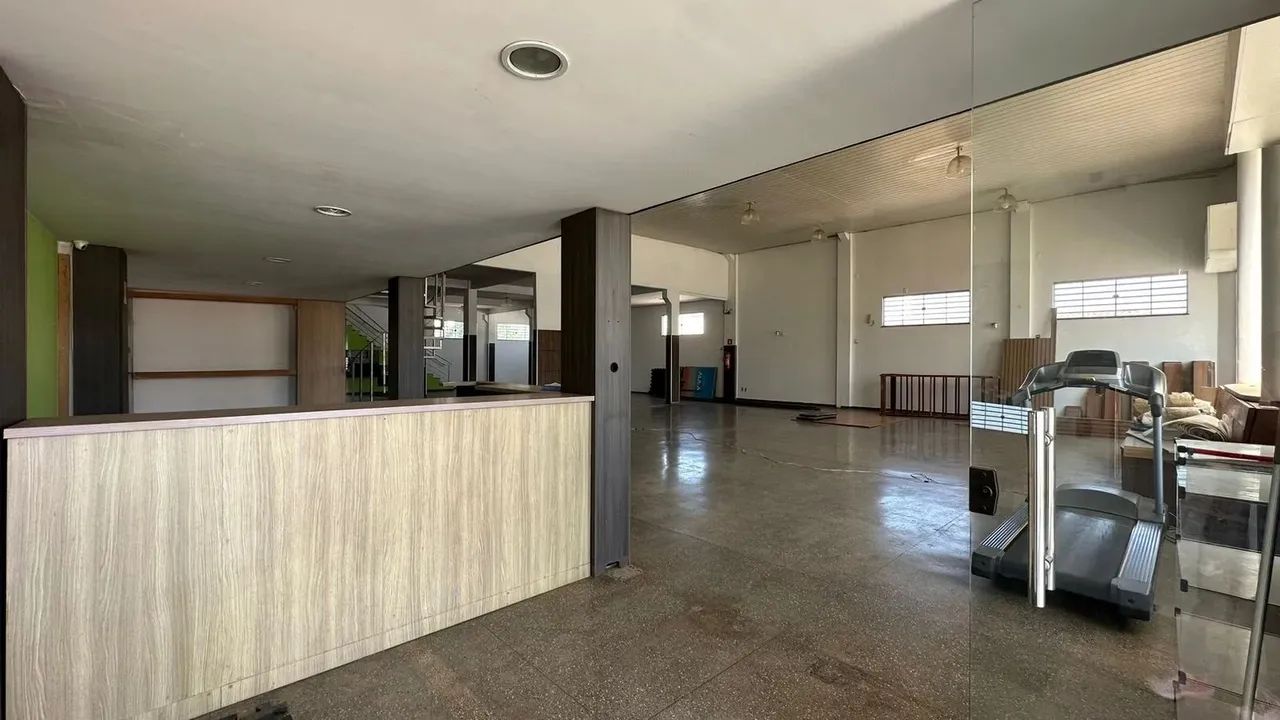ALUGO imóvel comercial com 570m² (+360m² estacionamento) no bairro Jardim Petrópolis - Cui - Foto 4