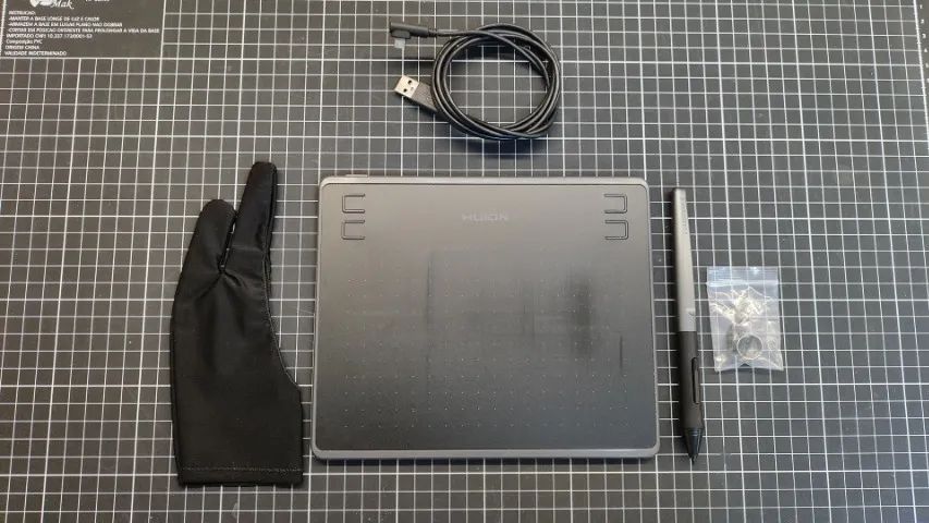 Mesa Digitalizadora Huion HS64