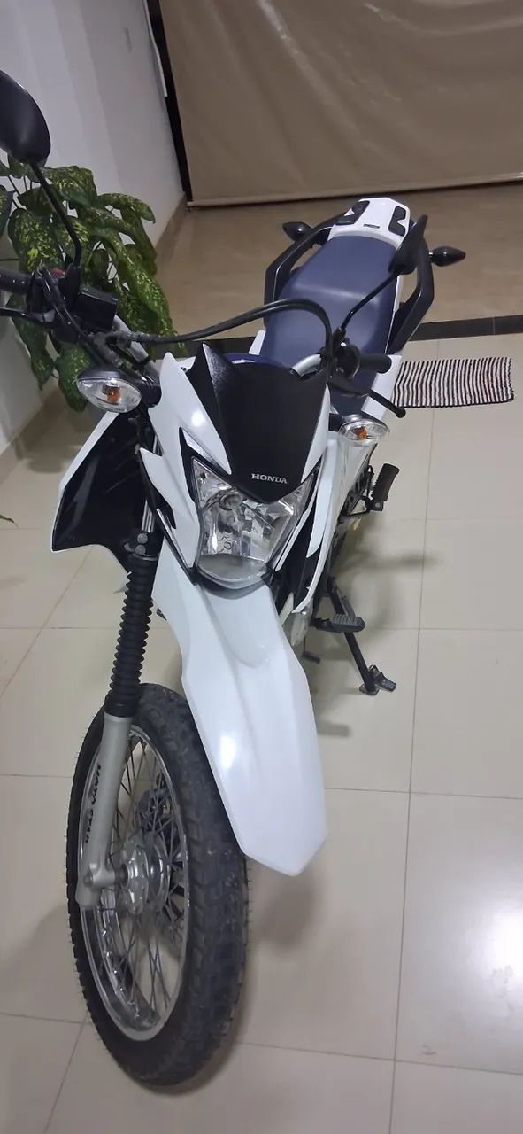 Vendo  bros 160  2024