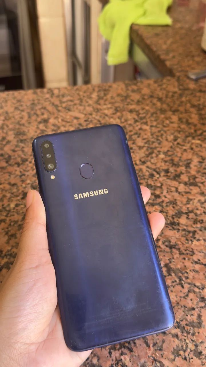 Vende-se celular A20s - Foto 2