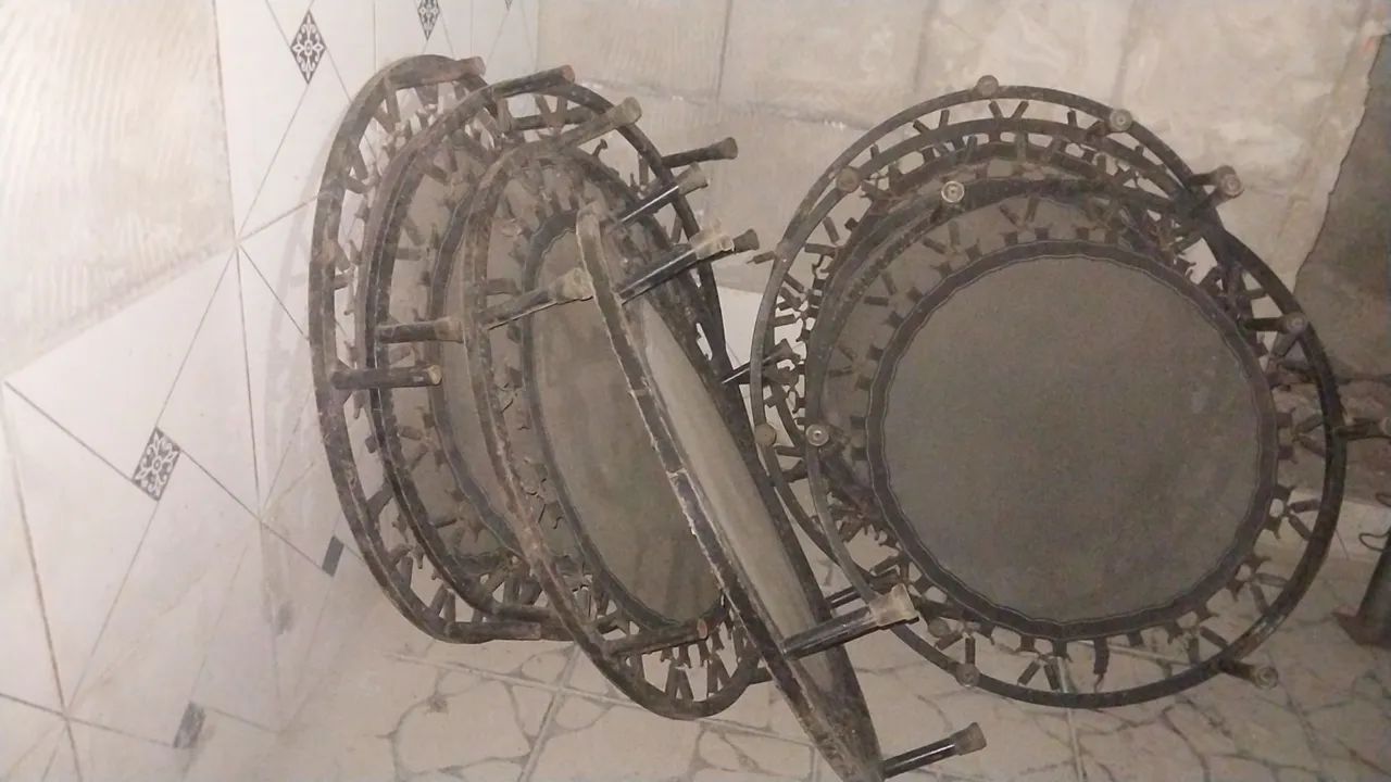 Várias máquinas e acessórios de academia  - Foto 5