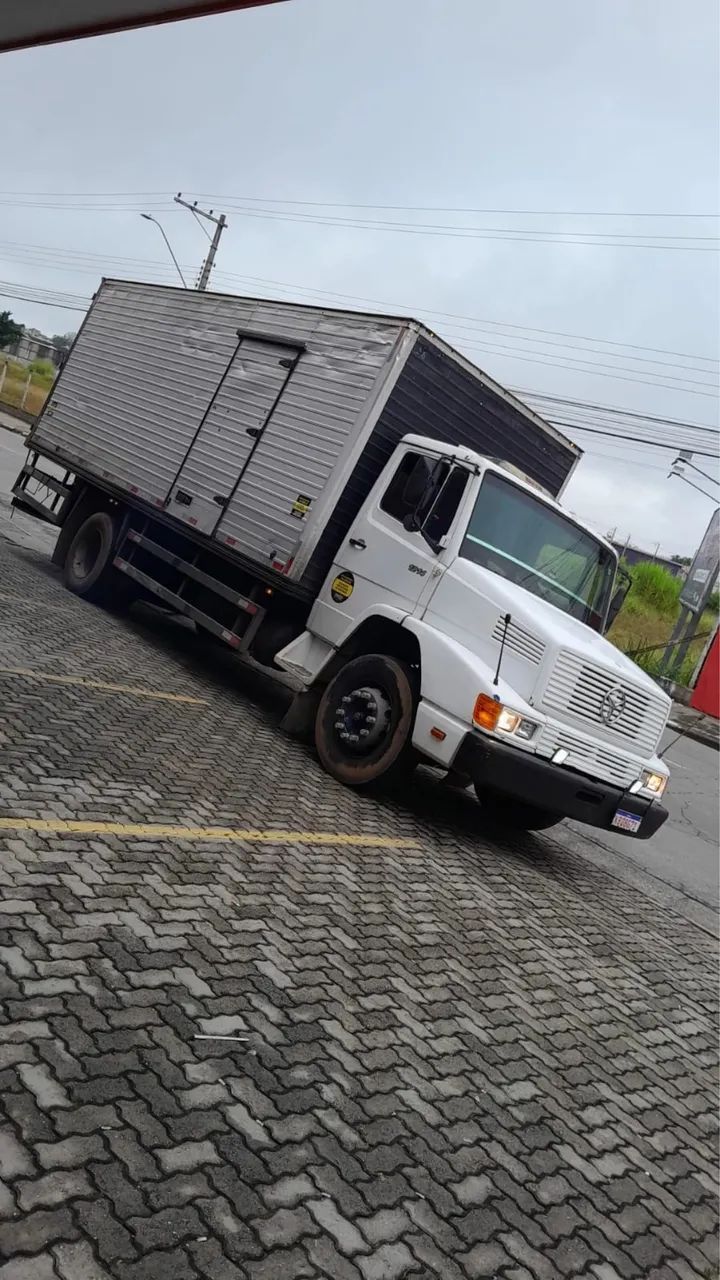 1214 Mercedes 