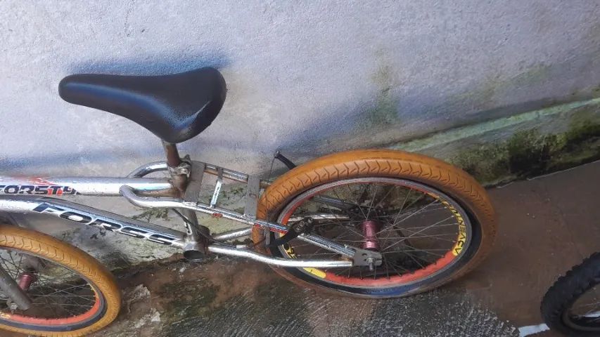 Vendo quadro bicicleta aro 20 - Foto 2