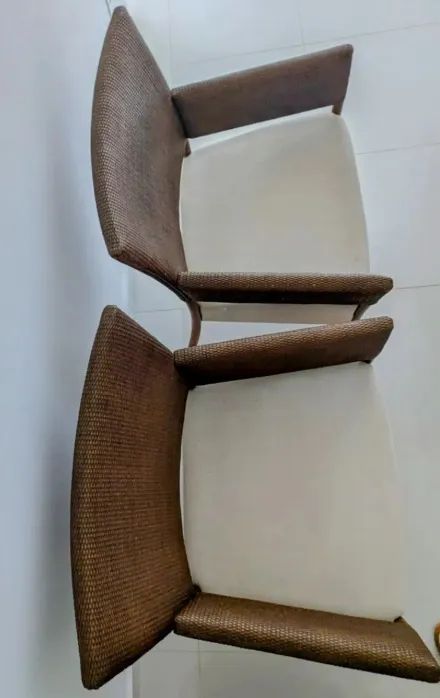 02 Cadeiras de Fibra Saccaro - Foto 3