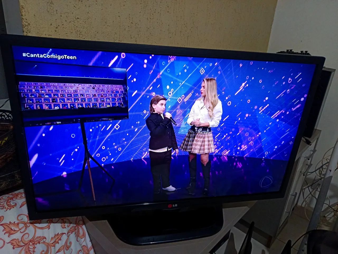 Tv LG de 32 polegadas não e smart - Foto 5