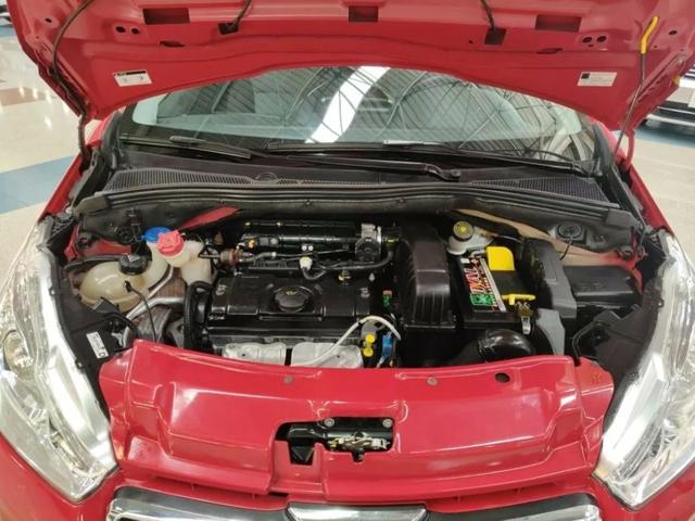 Peugeot 208 active pack 13/14 - Foto 5