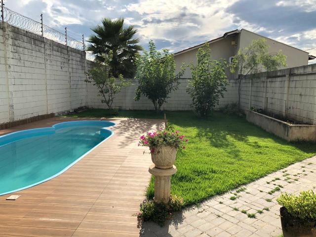 Casa cond Montenegro 3/4 com quintal grande - Foto 3