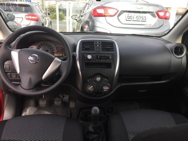 Nissan Versa - Foto 7