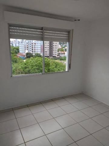 Apartamento de frente, 3 dormitórios, com água quente, localização privilegiada, oportunid - Foto 9