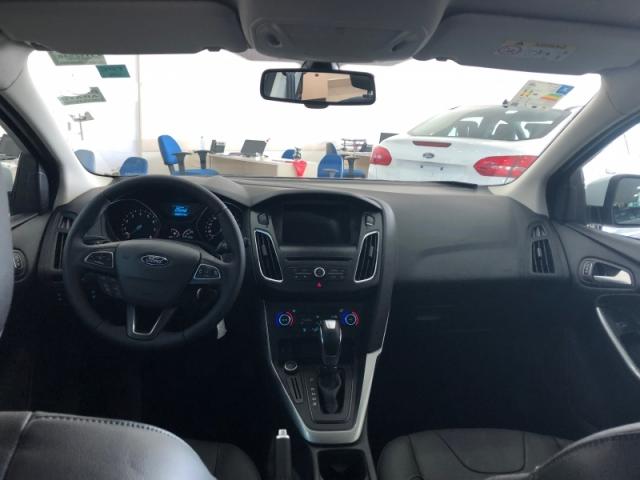 FORD FOCUS 2.0 SE PLUS 16V FLEX 4P 2018 - Foto 6