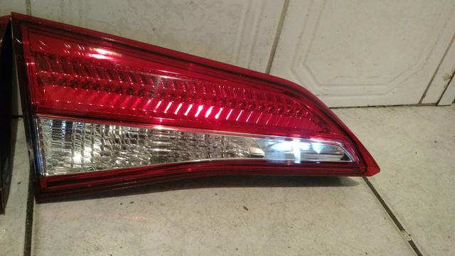 Lanterna de tampa traseira Toyota yaris sedan(preço unitário) - Foto 3