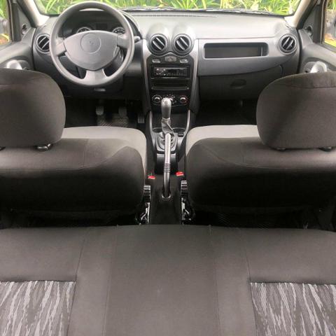 Lindo Sandero 1.0 Completo 2 Dona - Pneus Novos - Foto 3