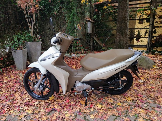 BIZ EX 125 BRANCO PÉROLA