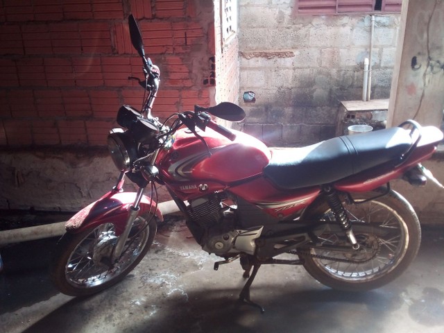 MOTO YAMAHA MODELO 2018