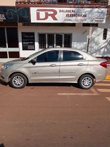 VENDO FORD KA+SEDAN 1.5 SE