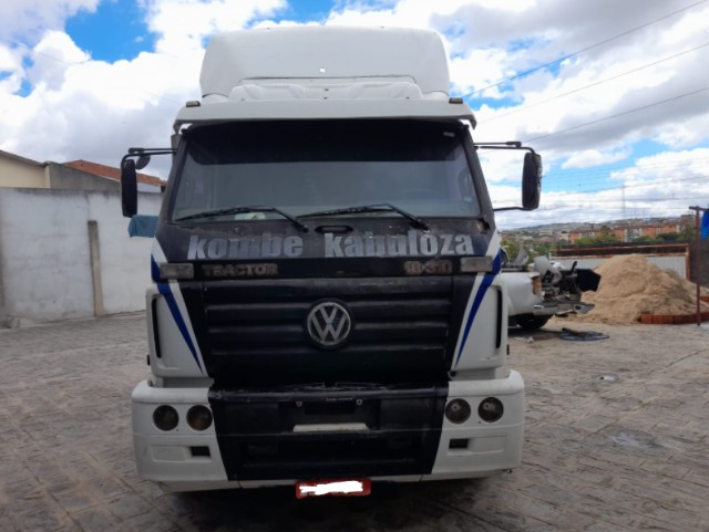 CAMINHÃO VOLKSWAGEN 18310