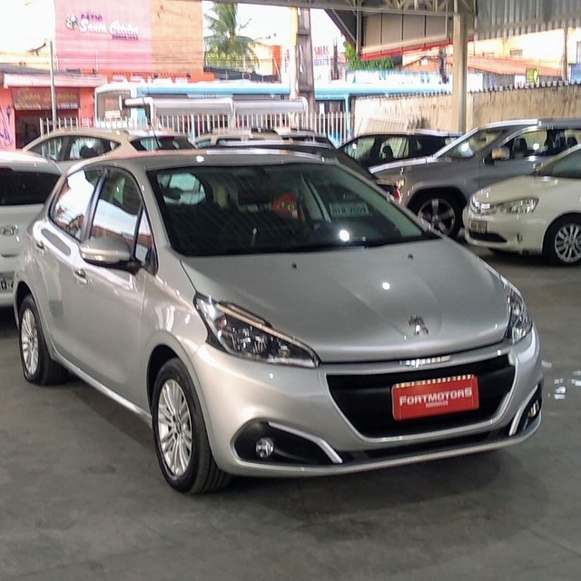 PEUGEOT 208 ACTIVE AT PK 2018/19