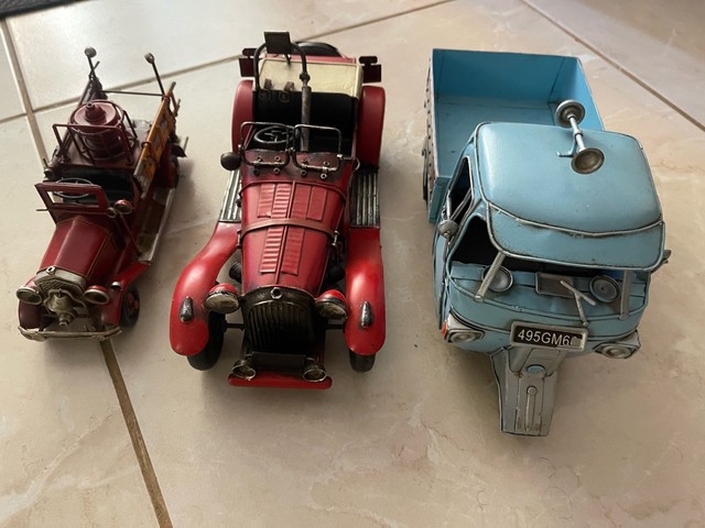Carros antigos miniaturas  - Foto 4