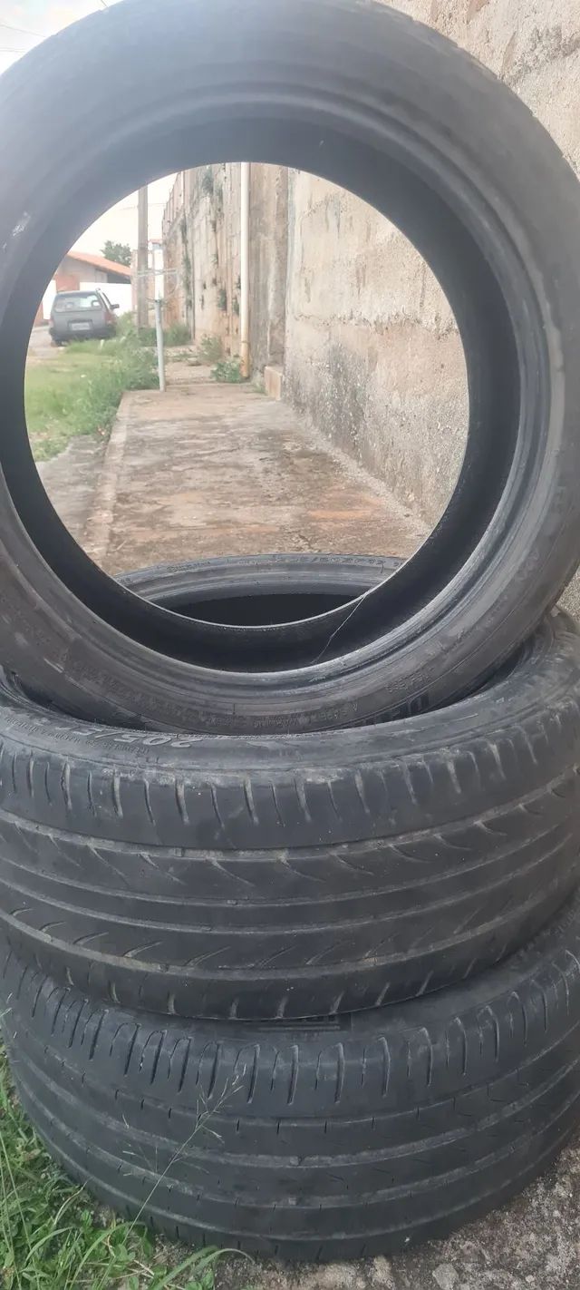 Pneus aro 17 semi novos pouco rodados  - Foto 4