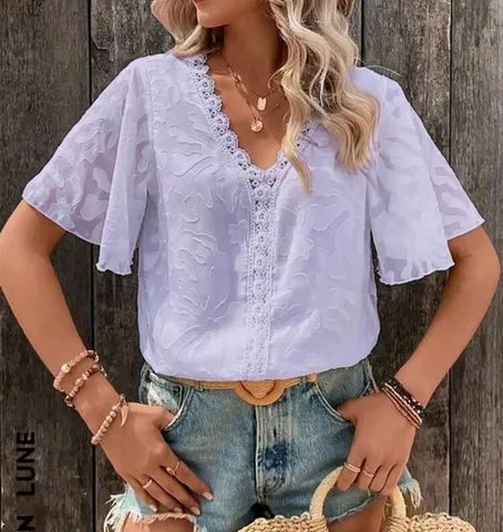 Blusa Trabalhada Manga Borboleta - Foto 4