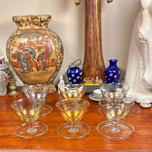 Conjunto de taças dos anos 50