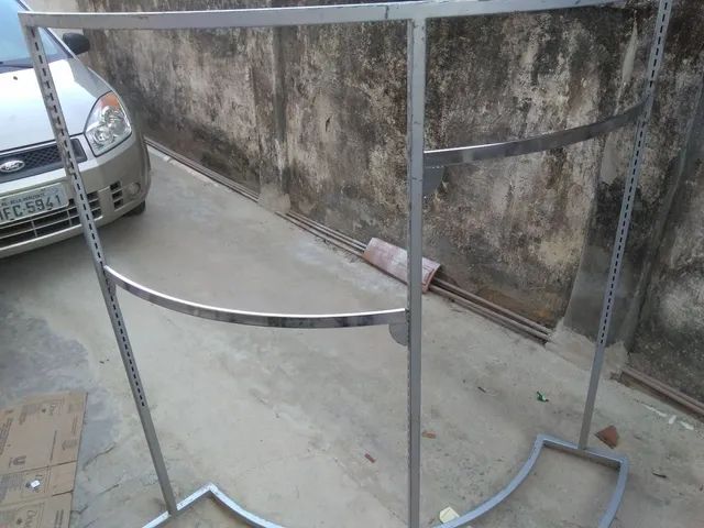 Arara para roupas - Foto 2