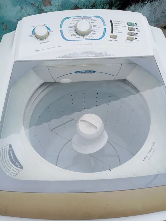 Máquina de Lavar Roupa Electrolux 12kg