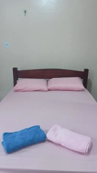 Alugo excelente kitnet mobiliado para temporada ou mensal.