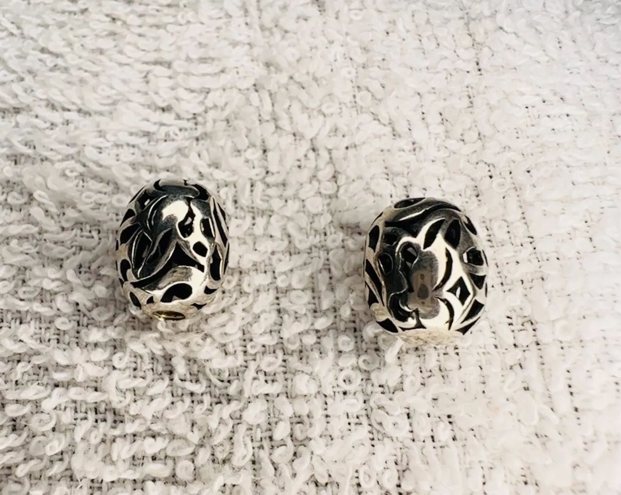 Pulseira de prata para berloques Pandora e Vivara - Foto 4