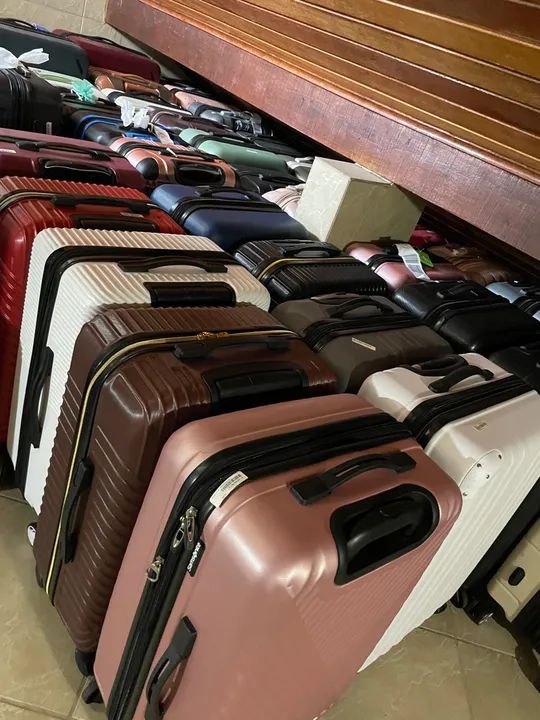 PROMOÇÃO Mala de viagem IMPORTADA 23kg comprada nos EUA usada 1x em viagem ao Brasil 
