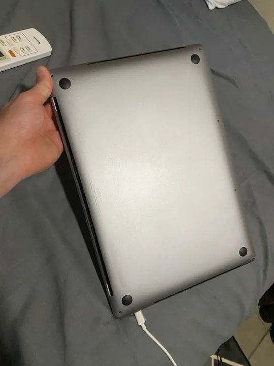 MacBook Pro 15 polegadas 2019, Intel Core i9 16GB  - Foto 4