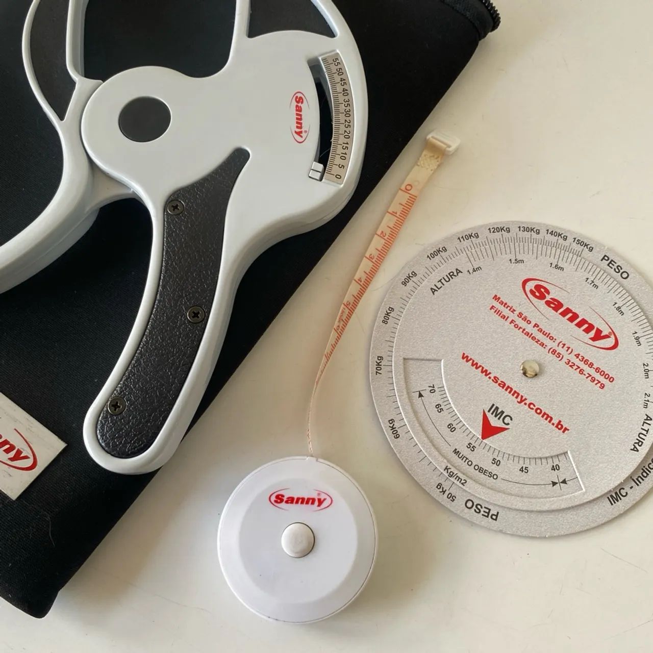 C251 Kit adipômetro Sanny trena fibra de vidro 1,5m disco imc estojo Neoprene atividade fí - Foto 6