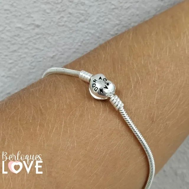 pandora e berloques 