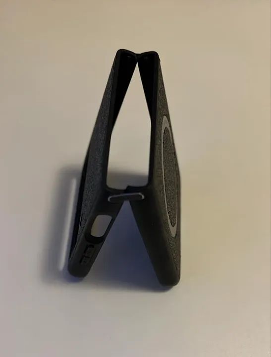 Capa De Tecido C/ Magsafe P/ Samsung Galaxy Z Flip 4 - Foto 3