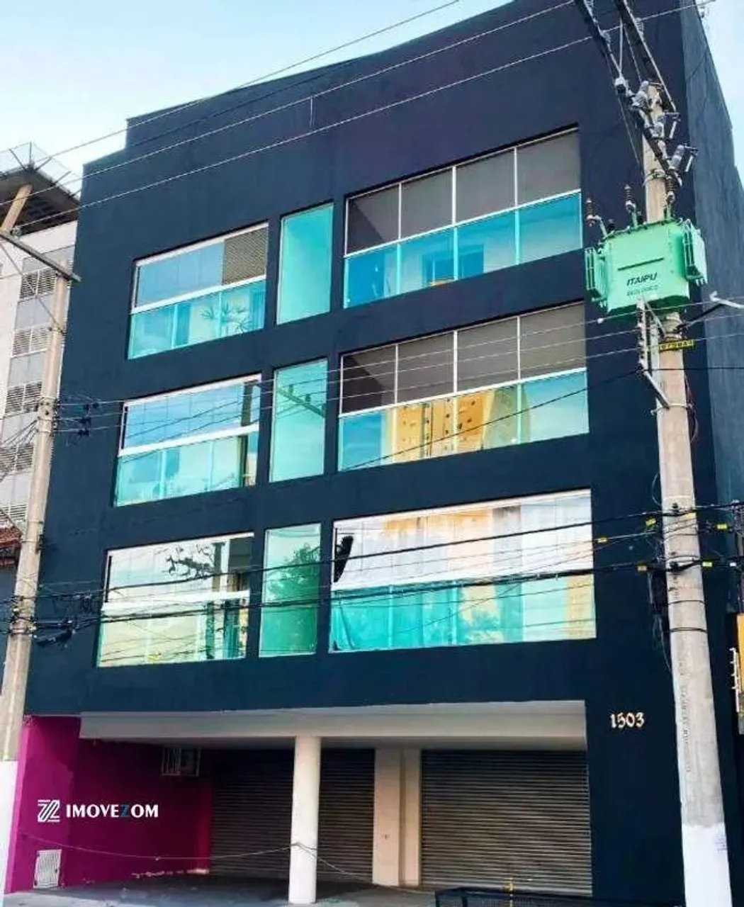 Studio para alugar com 25m² no Carrão ao lado do Metrô Carrão com Sacada individual