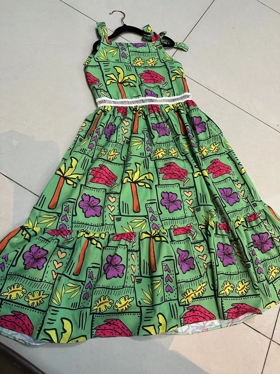 Vestido Infantil Estampado Tropical