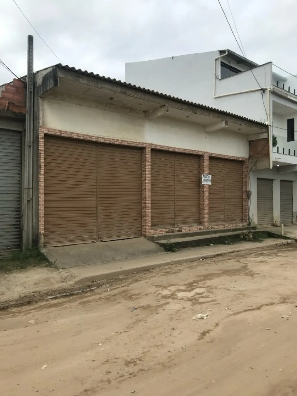 Vendo ou troco loja com 110m2 pronta para trabalhar