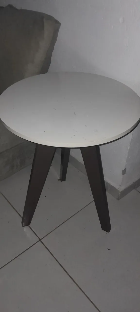 Mesa de centro branca